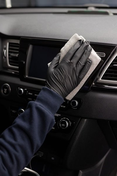 Cartec TOUCH & GO 1L - czyszczenie plastiku skóry drewna